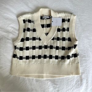 Revolve cropped vest